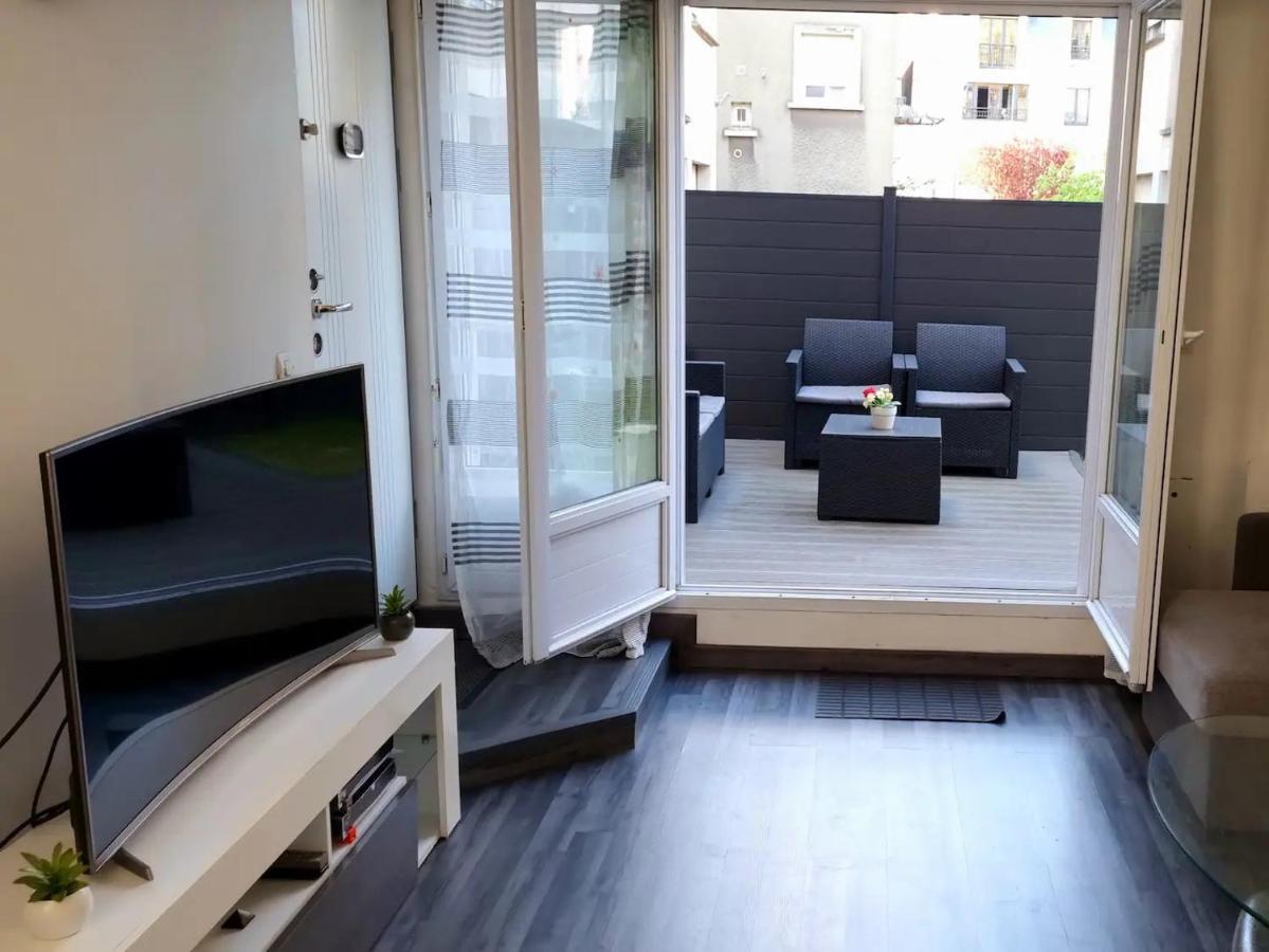 Superbe Appartement Avec Jardin Proche Versailles Saint-Cyr-l'Ecole Luaran gambar