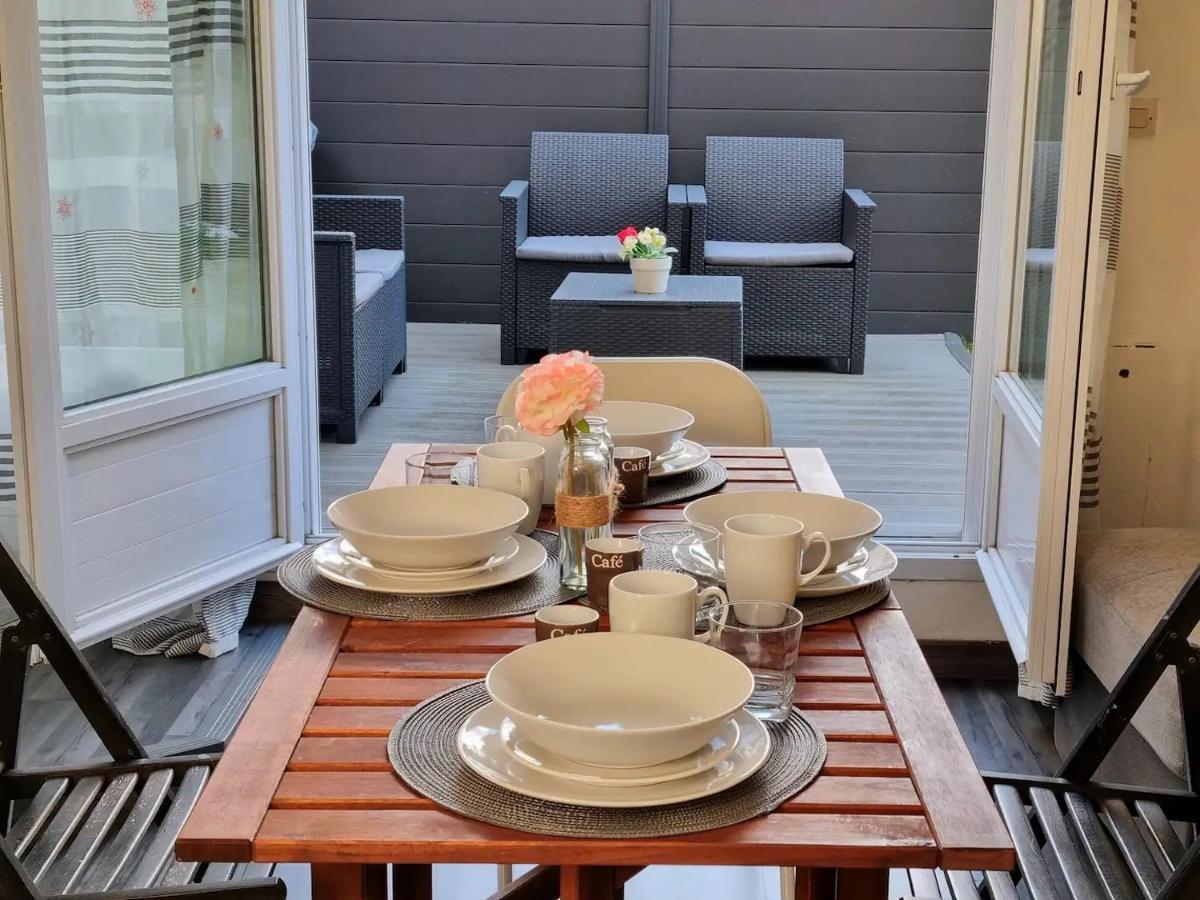 Superbe Appartement Avec Jardin Proche Versailles Saint-Cyr-l'Ecole Luaran gambar
