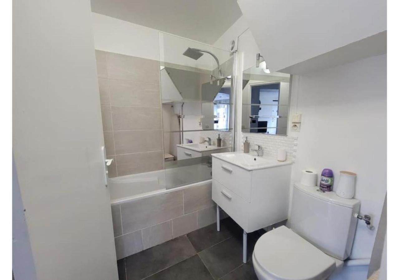 Superbe Appartement Avec Jardin Proche Versailles Saint-Cyr-l'Ecole Luaran gambar