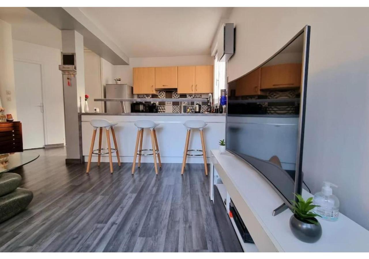 Superbe Appartement Avec Jardin Proche Versailles Saint-Cyr-l'Ecole Luaran gambar