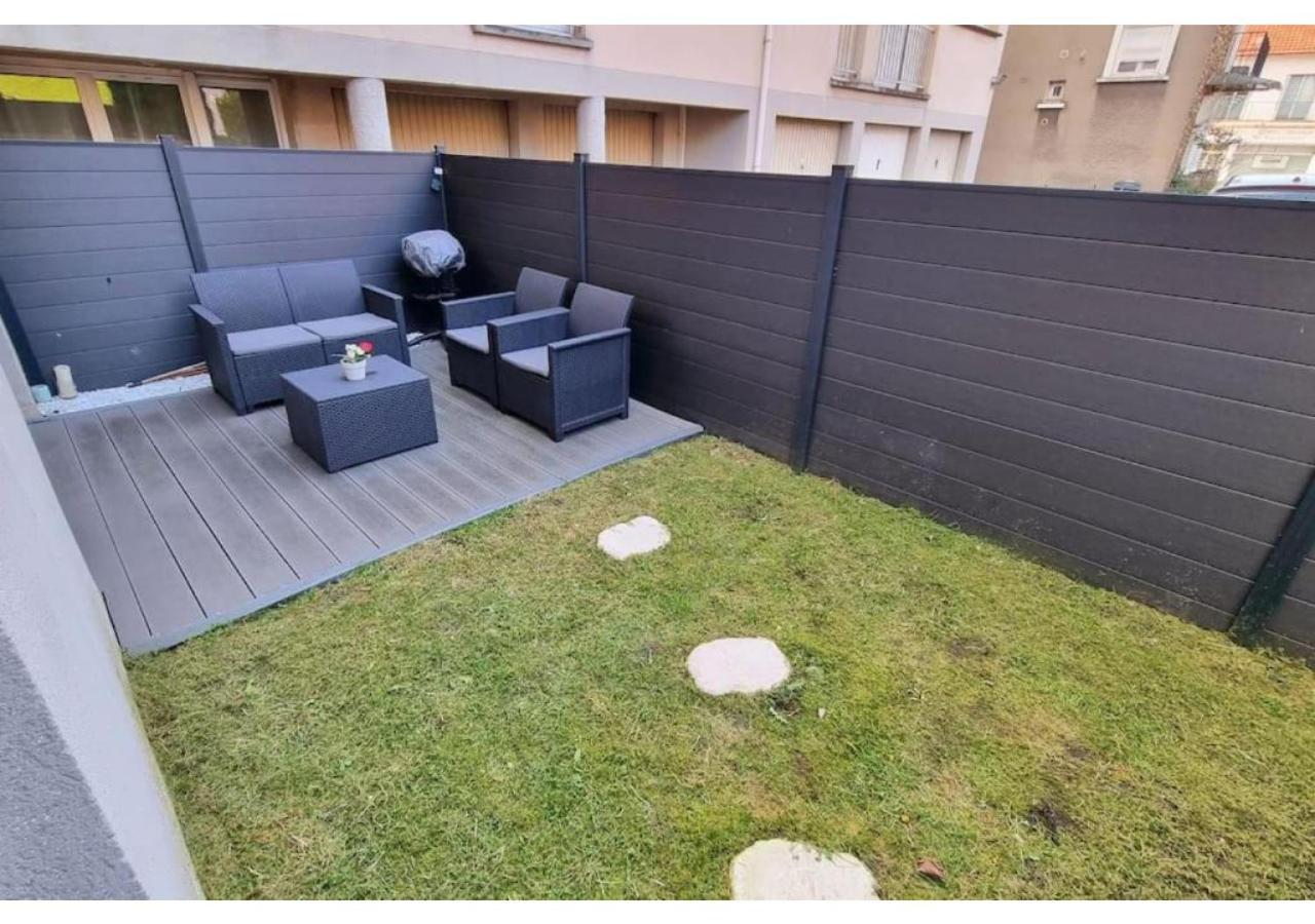 Superbe Appartement Avec Jardin Proche Versailles Saint-Cyr-l'Ecole Luaran gambar